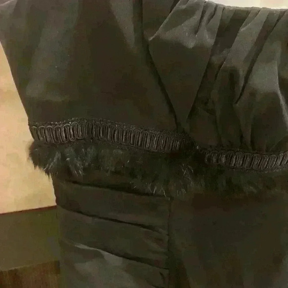Donna Ricco Little Black Dress Cocktail Dress Ruching Feathers size 10 - Picture 11 of 15